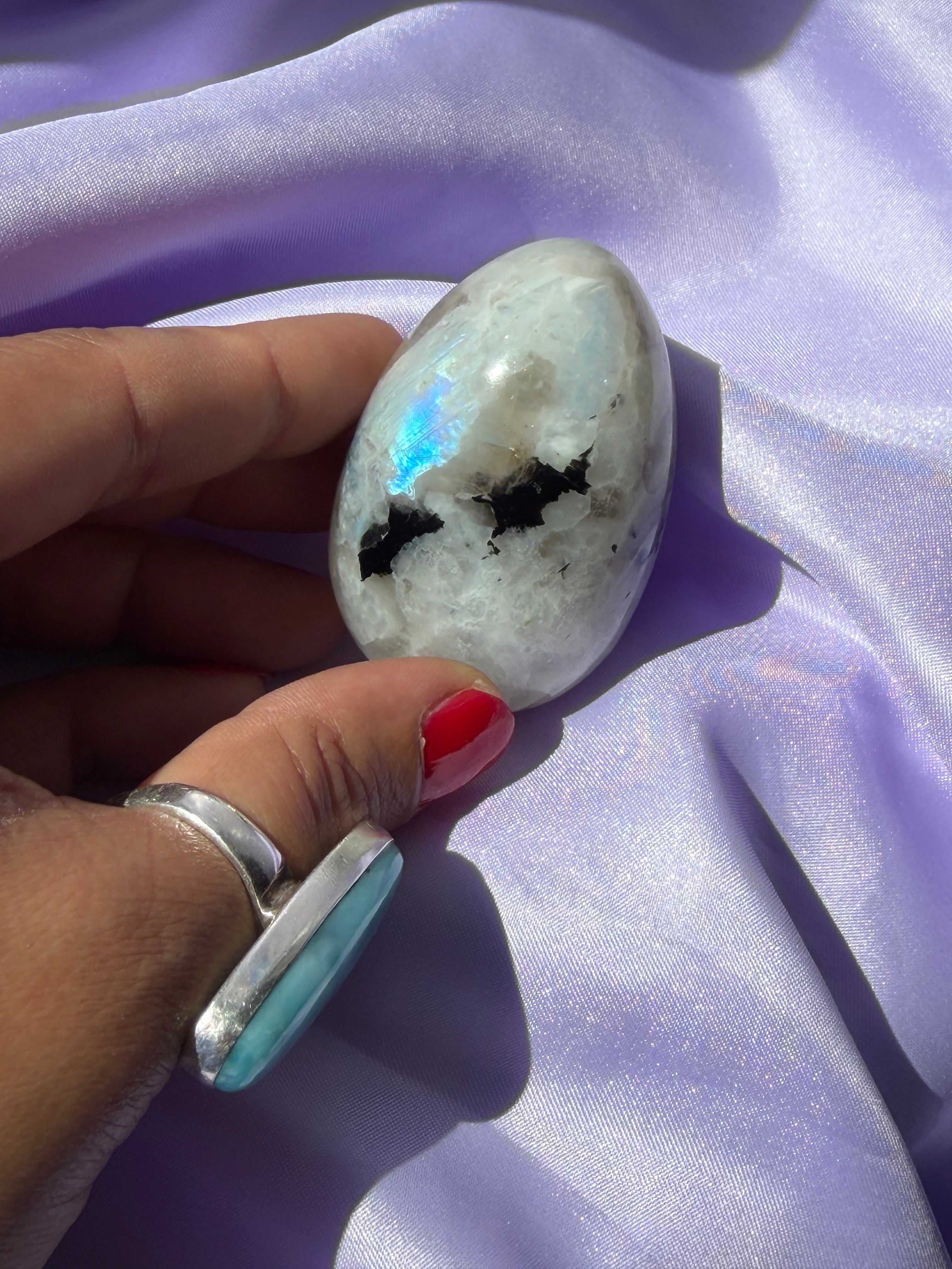 Flashy Rainbow Moonstone Egg – A Little Piece of Moonlight, B