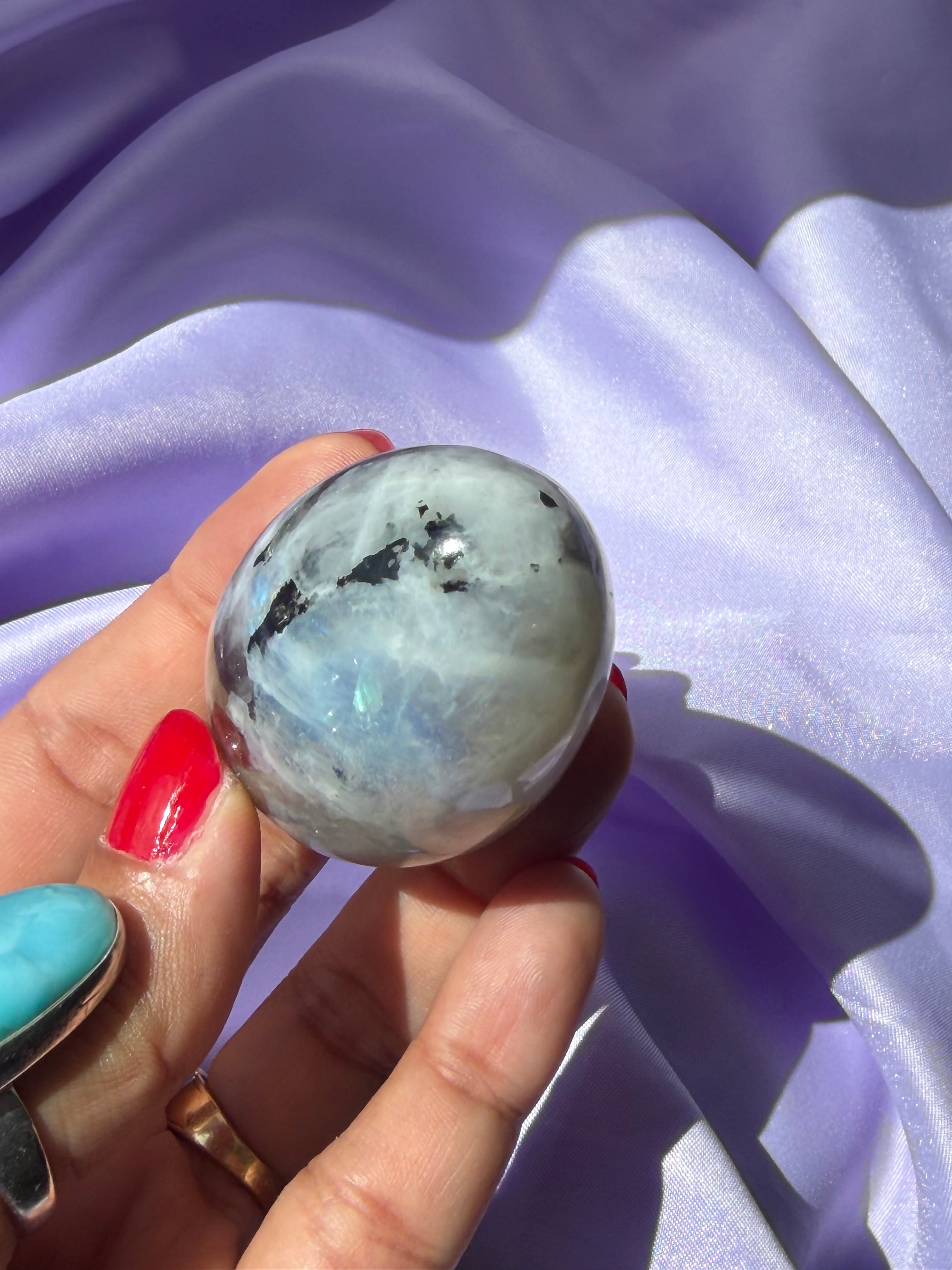Premium Flashy Rainbow Moonstone Egg – Natural Crystal Display Piece from India, D